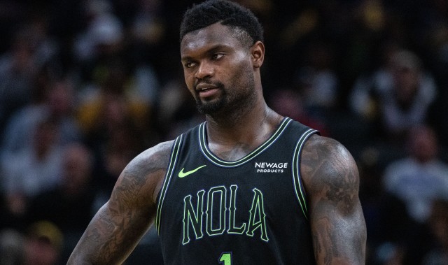 半岛app-今日鹈鹕对阵活塞 锡安因生病将出战成疑 赫伯特·琼斯缺战