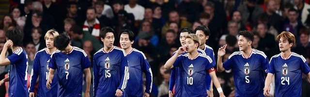 半岛app-三狮变病猫！英格兰队0-1队史首负日本队，图赫尔实验阵惨遭嘘声